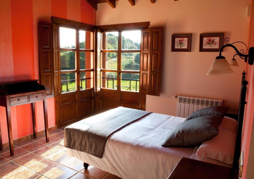 Hotel Rural La Lluriga La Galguera Oda fotoğraf